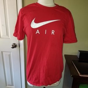 Nike T Shirt